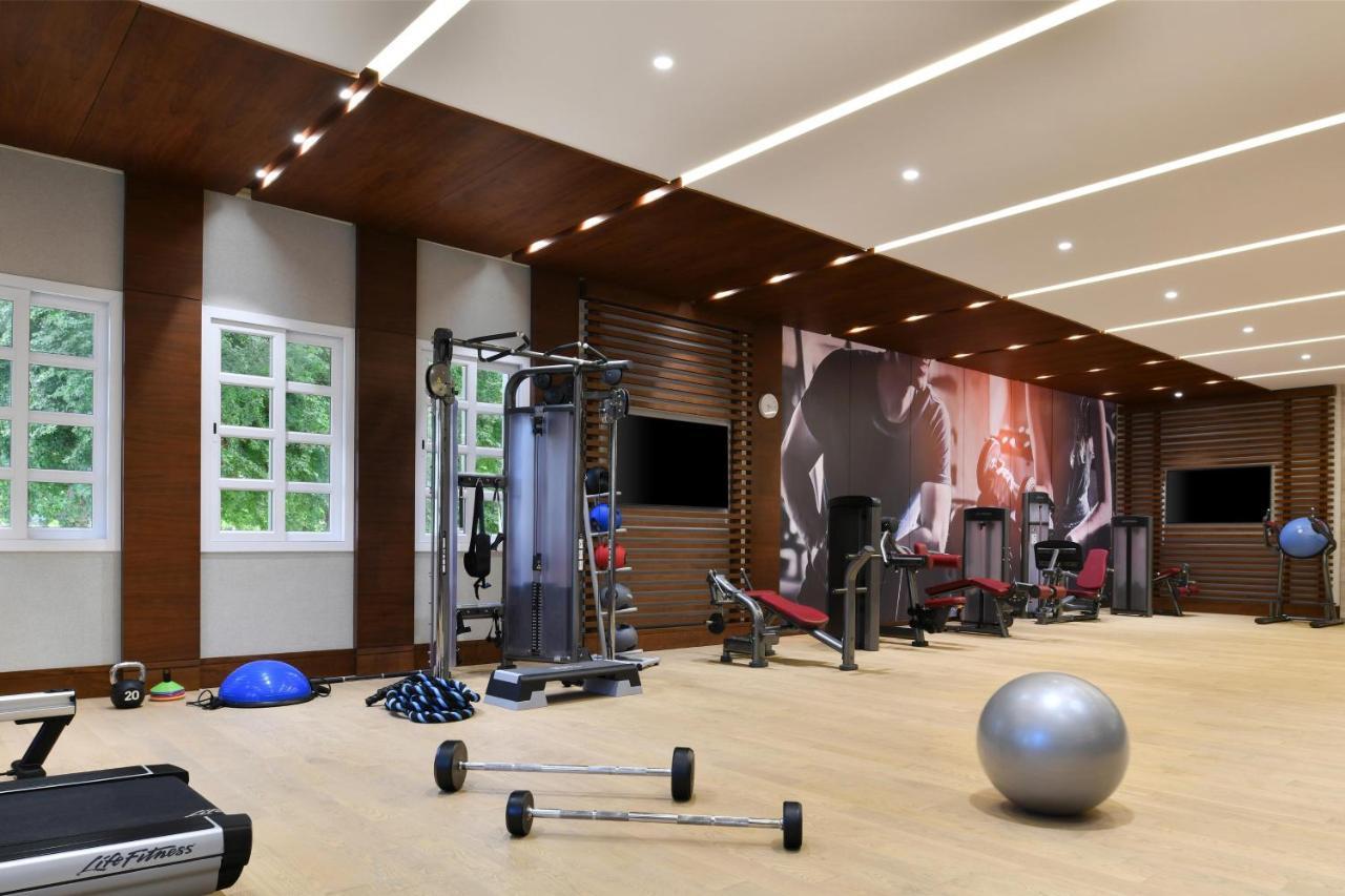 Al Messila, A Luxury Collection Resort & Spa, Доха Екстериор снимка The gym at the hotel
