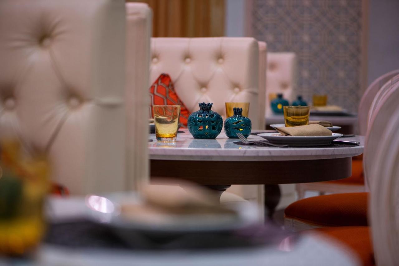 Al Messila, A Luxury Collection Resort & Spa, Доха Екстериор снимка Restaurant