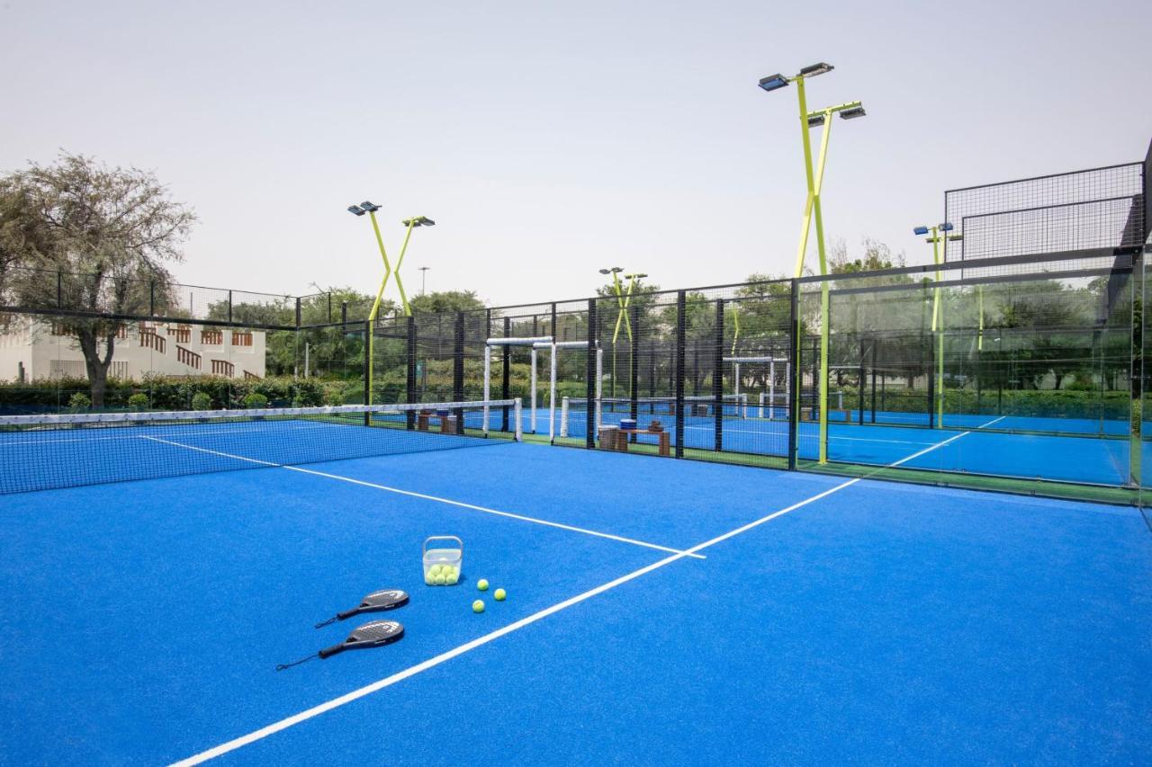 Al Messila, A Luxury Collection Resort & Spa, Доха Екстериор снимка A paddle tennis court