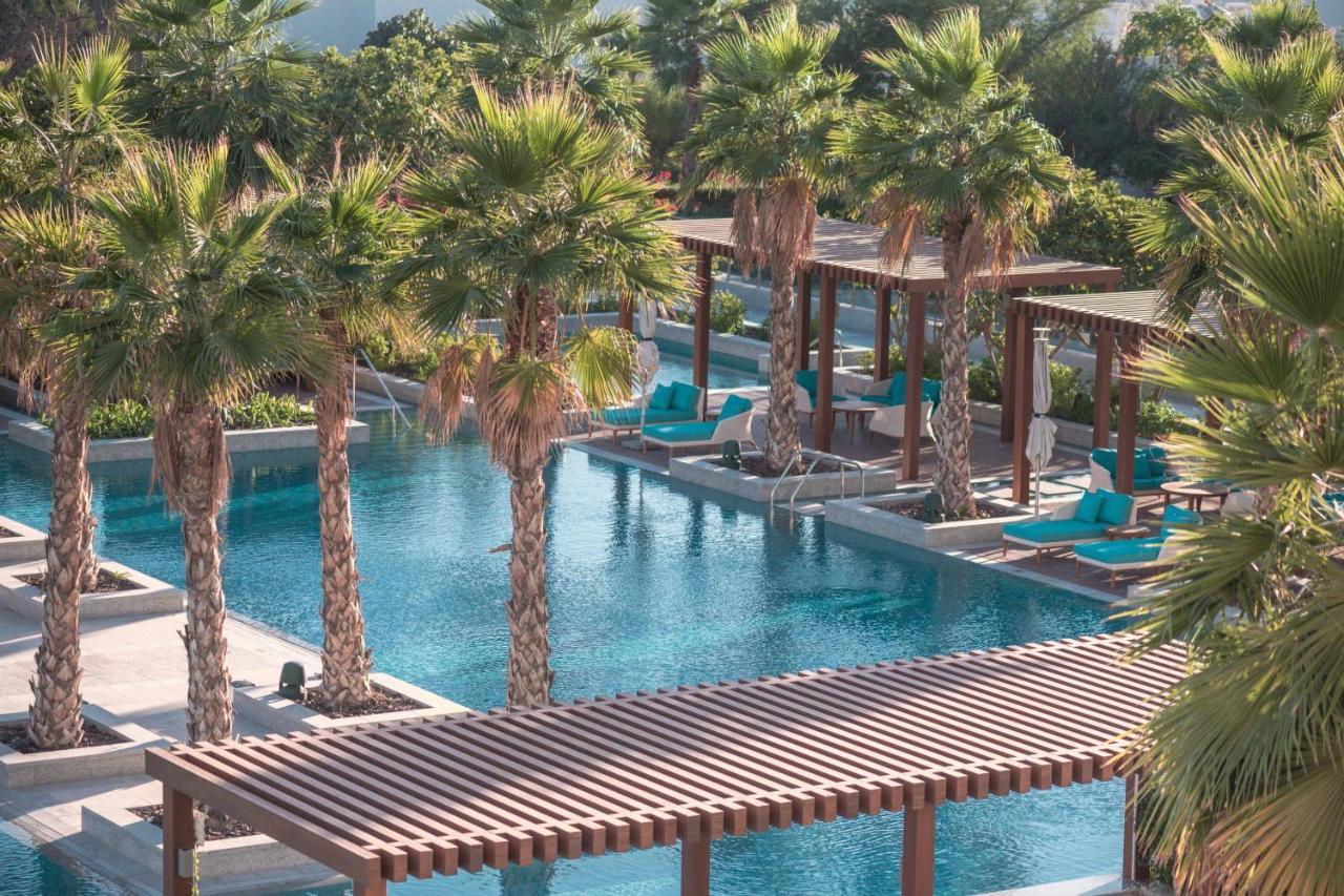 Al Messila, A Luxury Collection Resort & Spa, Доха Екстериор снимка The swimming pool at the resort